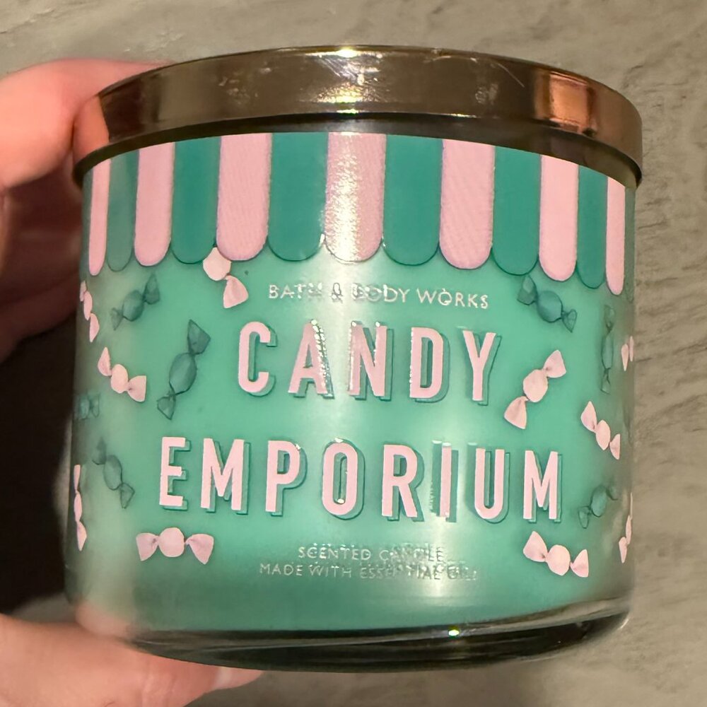 Bath & Body Works- Candy Emporium 3-Wick Candle